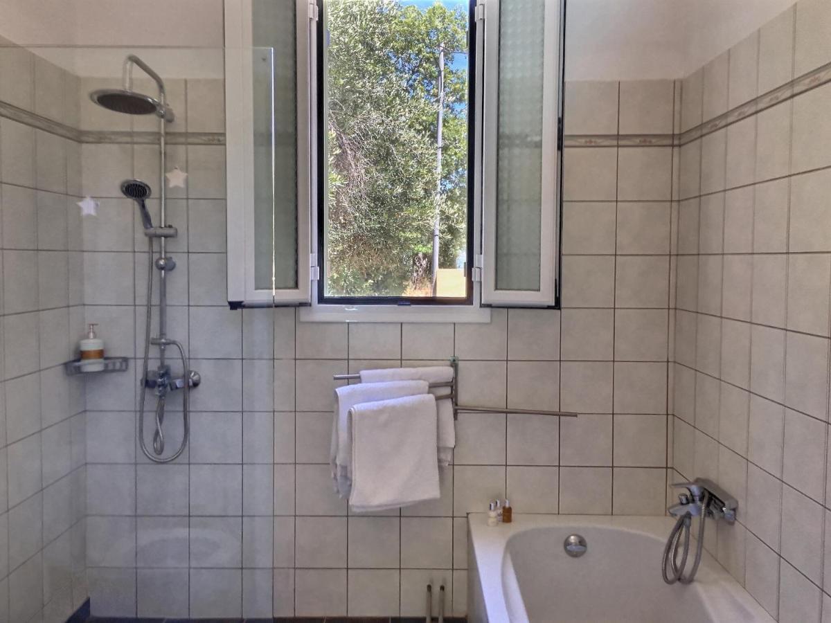Gastouri Villa Pascalia With Heated Pool In October And Views 아킬레이온 외부 사진
