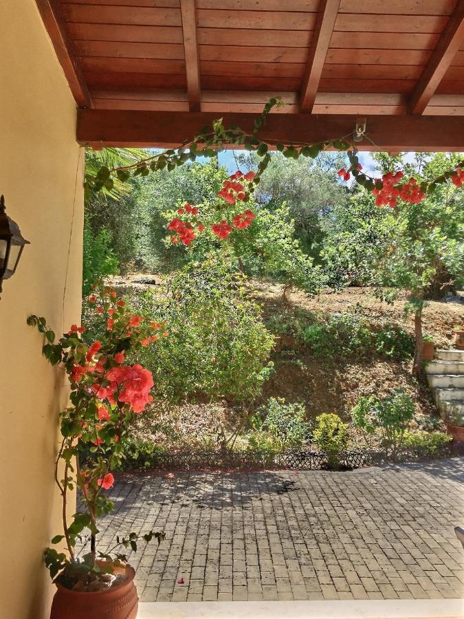 Gastouri Villa Pascalia With Heated Pool In October And Views 아킬레이온 외부 사진