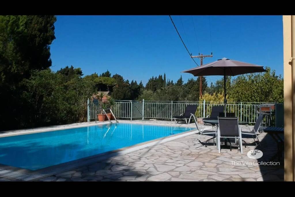 Gastouri Villa Pascalia With Heated Pool In October And Views 아킬레이온 외부 사진