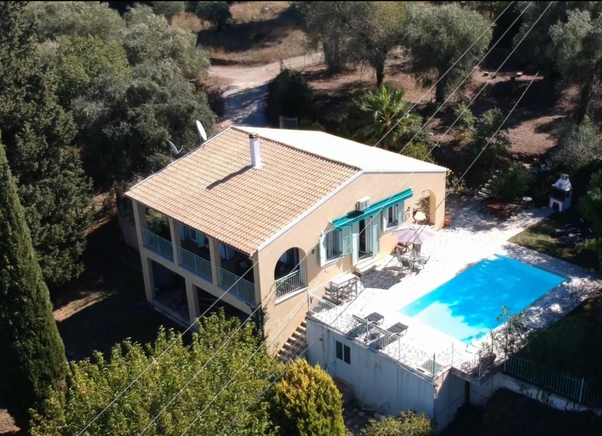 Gastouri Villa Pascalia With Heated Pool In October And Views 아킬레이온 외부 사진