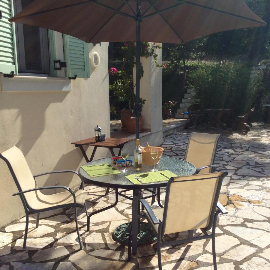 Gastouri Villa Pascalia With Heated Pool In October And Views 아킬레이온 외부 사진