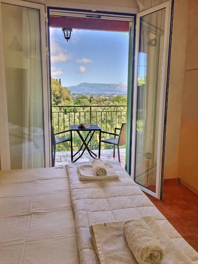 Gastouri Villa Pascalia With Heated Pool In October And Views 아킬레이온 외부 사진