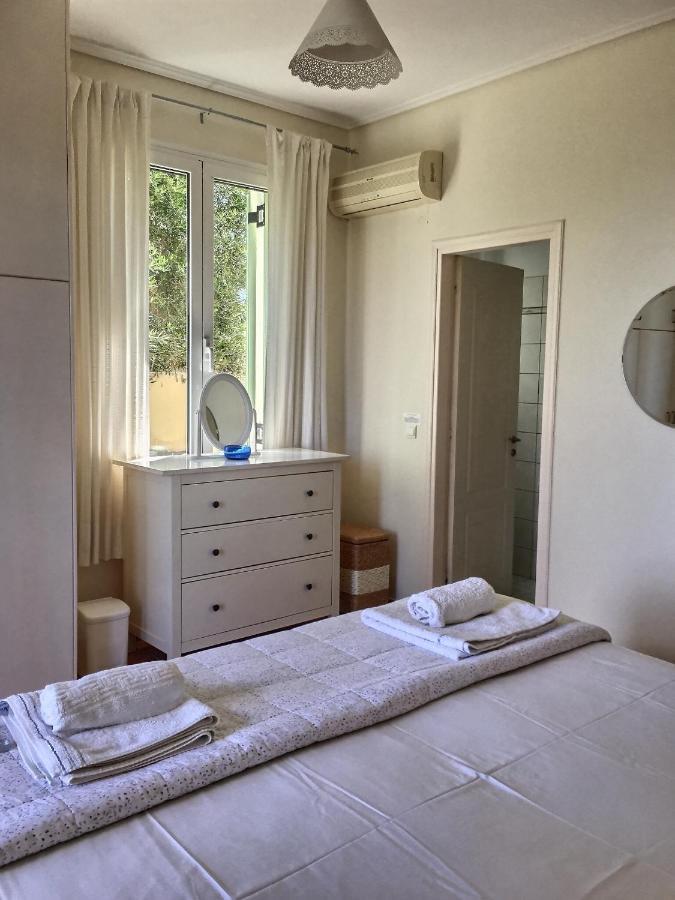 Gastouri Villa Pascalia With Heated Pool In October And Views 아킬레이온 외부 사진